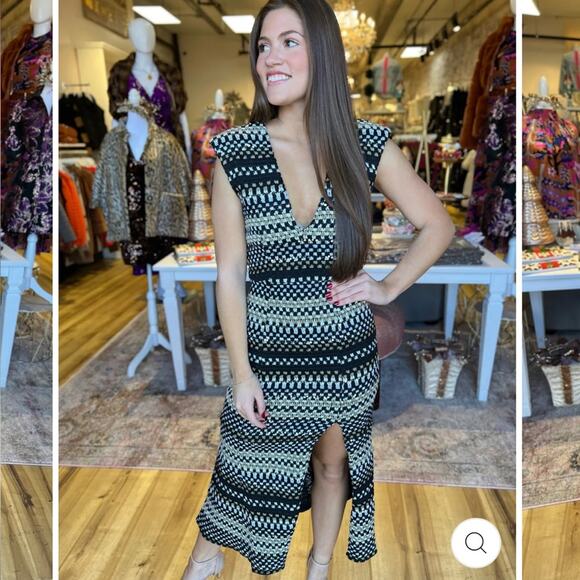 elliatt margie black & white tweed chevron deep v slit midi dress size small NEW - Picture 9 of 16